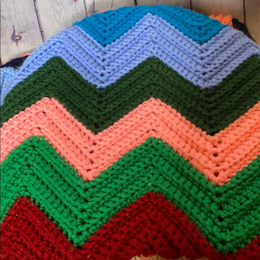 Vintage handmade afghan blanket throw chevron - Picture 4 of 10